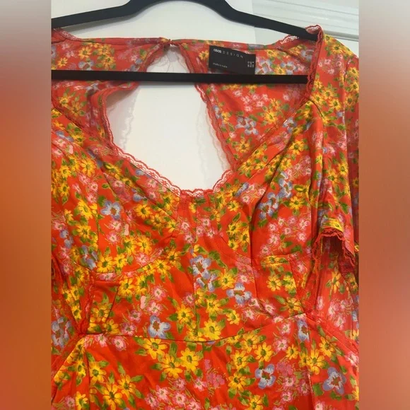NWOT ASOS Design Cupped Red Floral Open Back Cut Out Tea Mini Dress size 8 - Picture 6 of 14